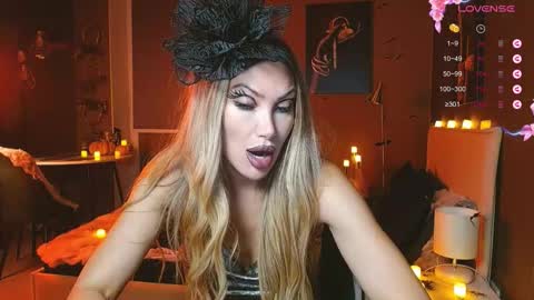 Therapist online show from 10.31.25