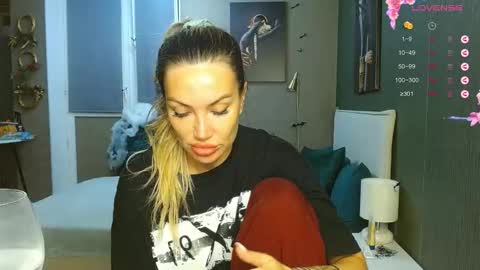 Therapist online show from 11.04.25