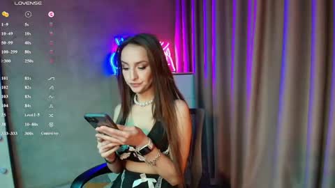 Snapshot of kateample chatting on 05.18.26 kateample online show from 05.18.26