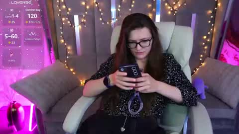 Snapshot of katecinderella chatting on 06.15.26 katecinderella online show from 06.15.26