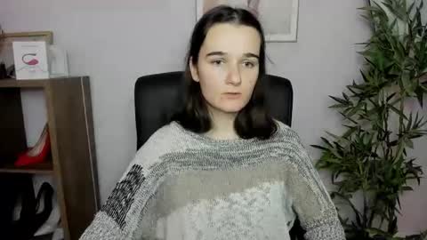 Snapshot of katedesire chatting on 12.07.24 Kate  online show from 12.07.24