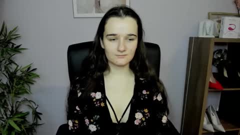 Snapshot of katedesire chatting on 01.26.25 Kate  online show from 01.26.25