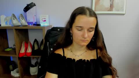 Snapshot of katedesire chatting on 09.20.25 Kate  online show from 09.20.25