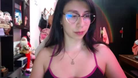 Snapshot of kateeen18 chatting on 06.16.26 Kateeen18 online show from 06.16.26