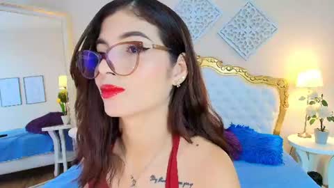 Snapshot of kateemartinez chatting on 06.19.26 katee Martinez online show from 06.19.26