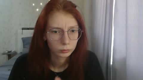 Snapshot of katekalen chatting on 03.29.26 Kate Bunny online show from 03.29.26