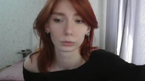 Snapshot of katekalen chatting on 04.12.26 Kate Bunny online show from 04.12.26