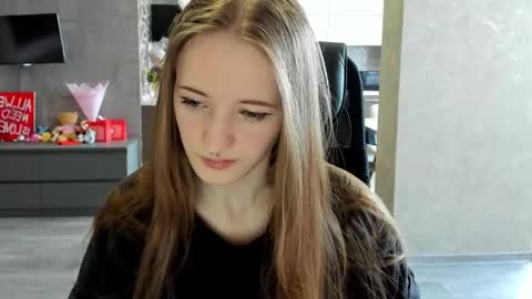 katekayer online show from 05.02.26