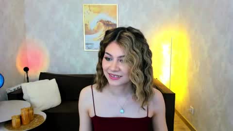 Snapshot of katekrosse chatting on 07.05.26 katekrosse online show from 07.05.26
