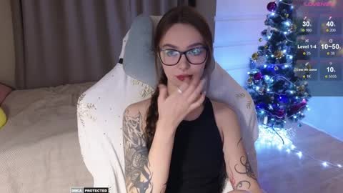 Snapshot of kateleoo chatting on 12.10.24 Im Kate online show from 12.10.24