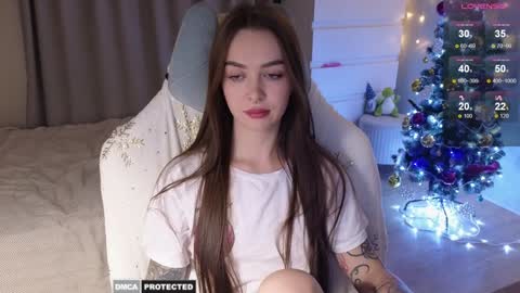 Snapshot of kateleoo chatting on 12.25.24 Im Kate online show from 12.25.24
