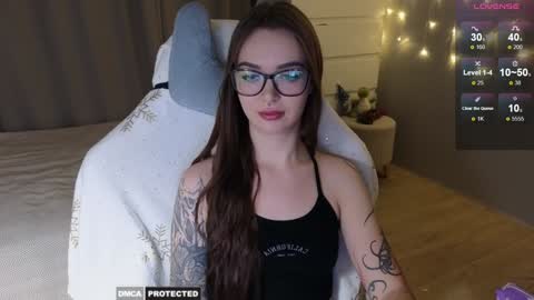 Snapshot of kateleoo chatting on 01.26.25 Im Kate online show from 01.26.25