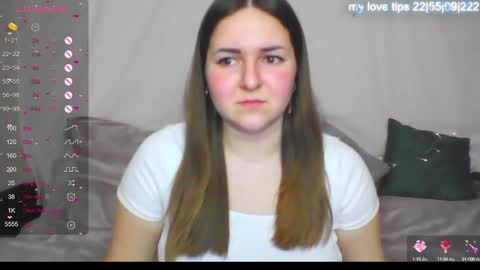 Snapshot of katelyn_sweety chatting on 02.08.25 Katelyn online show from 02.08.25