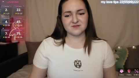 Snapshot of katelyn_sweety chatting on 02.28.25 Katelyn online show from 02.28.25