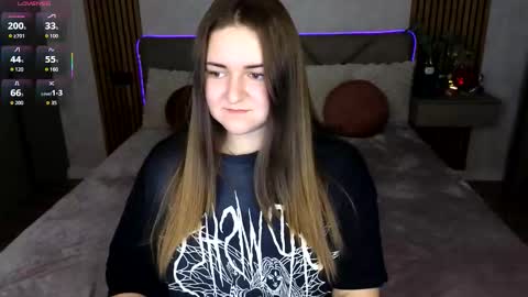 Snapshot of katelyn_sweety chatting on 09.12.25 Katelyn online show from 09.12.25