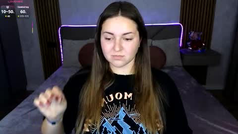 Snapshot of katelyn_sweety chatting on 10.05.25 Katelyn online show from 10.05.25