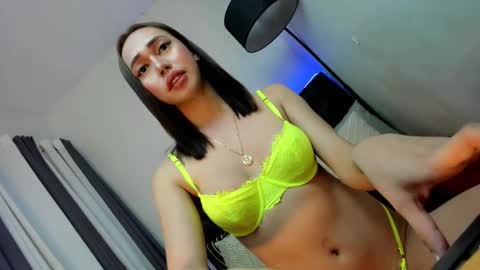 Snapshot of katemolino chatting on 09.14.25 katetelmo - Insta online show from 09.14.25