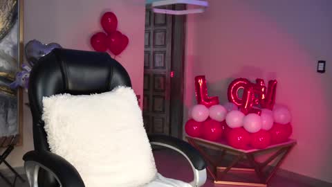  Kate Owens  online show from 02.14.25