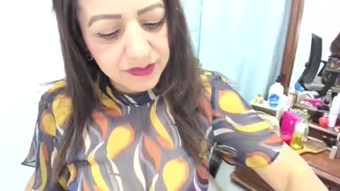 Snapshot of katerinamilf_ chatting on 04.14.26 kata online show from 04.14.26