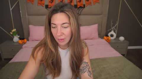 Kate online show from 10.31.25