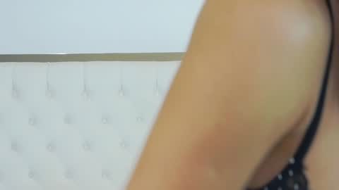 Kate Stars online show from 01.18.25