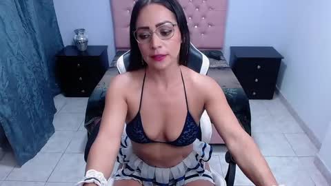 Snapshot of katetompson chatting on 12.26.24 kate Tompson online show from 12.26.24