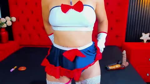 kate Tompson online show from 04.09.26