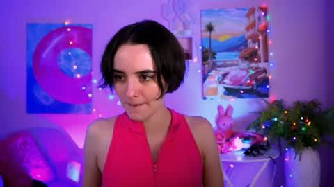 katewillows online show from 12.19.25