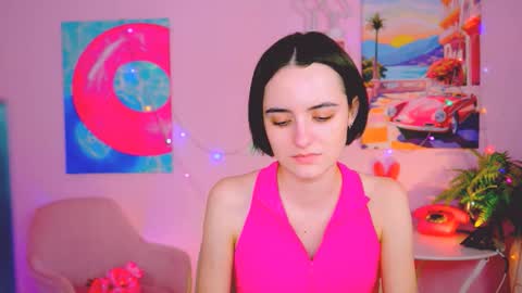 katewillows online show from 01.15.26