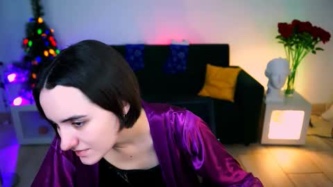 katewillows online show from 01.16.26