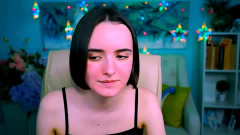 katewillows online show from 04.09.26