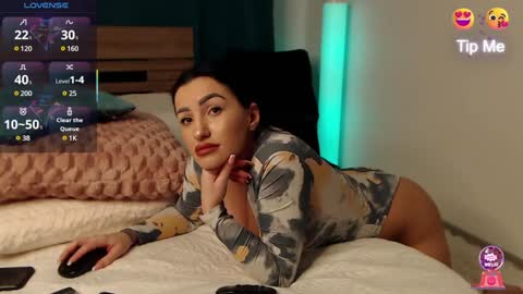 KateyRiva online show from 02.05.25