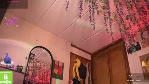 Snapshot of kathc_19 chatting on 06.19.26 Katerine online show from 06.19.26