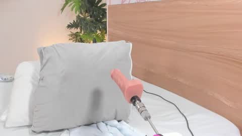 Emma online show from 12.03.24