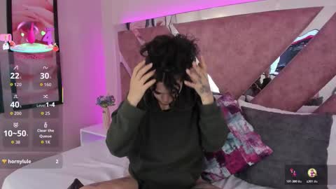 KatheGomez  online show from 11.11.25