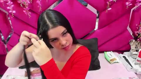 katherin_sweett online show from 10.05.25