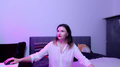 Katherine online show from 11.14.25