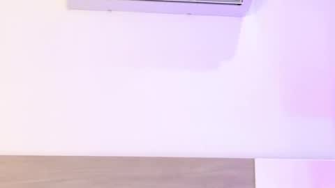 Snapshot of kathevera chatting on 12.13.25 Kathe online show from 12.13.25