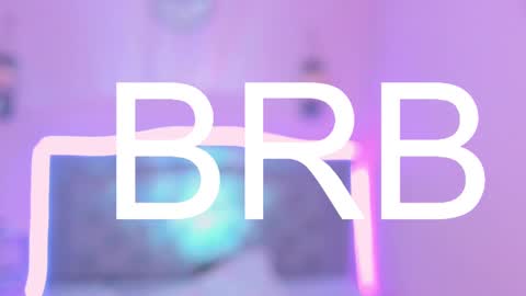 Snapshot of kathia_saenz chatting on 12.21.24 Kathia  online show from 12.21.24