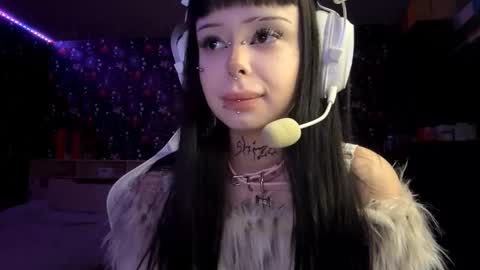 Snapshot of kathimatayoshi chatting on 02.17.26 Luna online show from 02.17.26