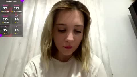 Snapshot of kathrinekiening chatting on 06.12.26 Jessie online show from 06.12.26