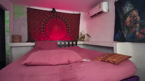 Snapshot of katia131988 chatting on 12.02.24 TIA online show from 12.02.24