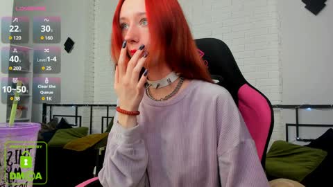 Snapshot of katia_kim chatting on 01.19.25 Katia  online show from 01.19.25