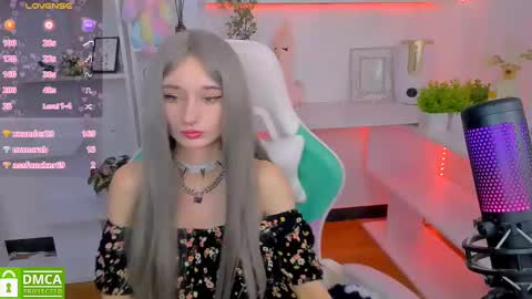 Snapshot of katia_kim chatting on 02.11.25 Katia  online show from 02.11.25