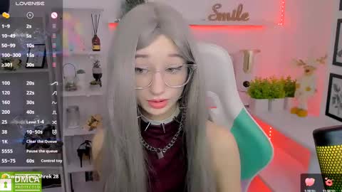 Snapshot of katia_kim chatting on 02.17.25 Katia  online show from 02.17.25