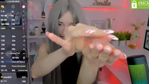 Snapshot of katia_kim chatting on 02.17.25 Katia  online show from 02.17.25
