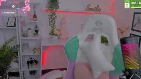 Snapshot of katia_kim chatting on 03.05.25 Katia  online show from 03.05.25