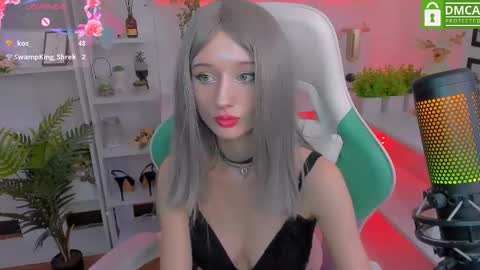 Snapshot of katia_kim chatting on 03.10.25 Katia  online show from 03.10.25