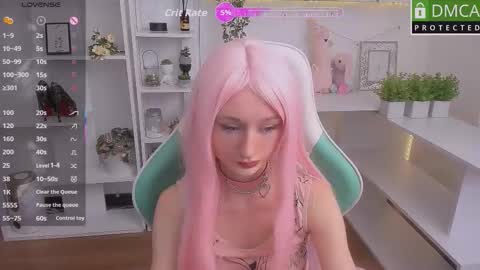 Snapshot of katia_kim chatting on 09.16.25 Katia  online show from 09.16.25