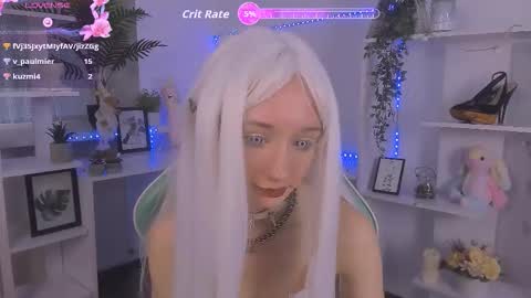 Snapshot of katia_kim chatting on 10.15.25 Katia  online show from 10.15.25